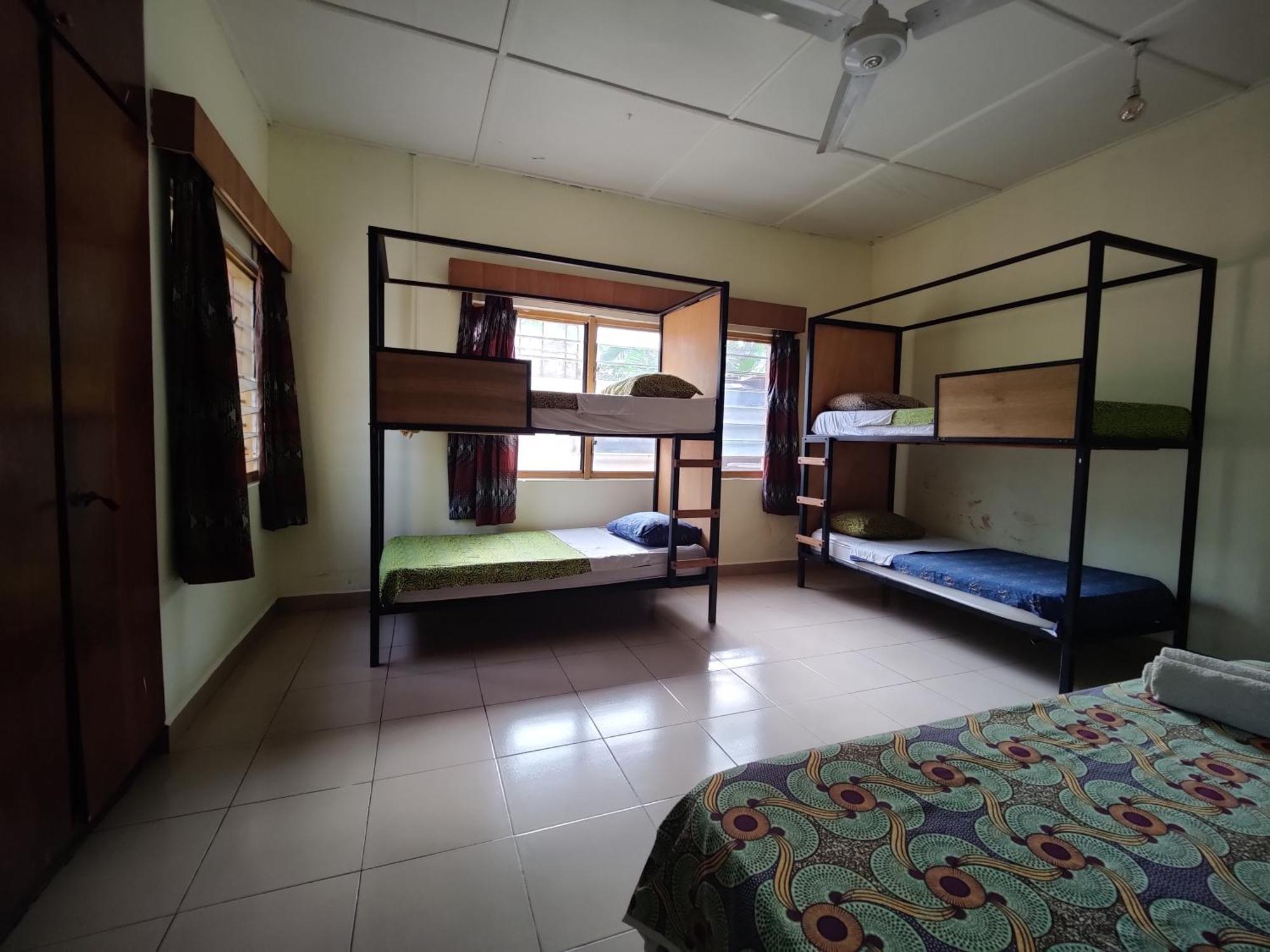 Tumi Hostel 쿠마시 외부 사진